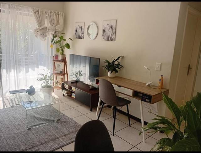 1 BEDROOM PROPERTY TO RENT IN PAULSHOF